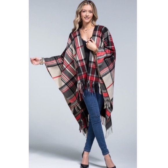 BOHO AUTUMN PLAID COZY RUANA IN RED - Picture 4 of 7